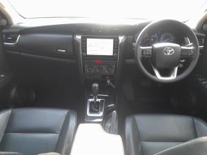 Toyota Fortuner 2.4GD-6 auto - Image 6
