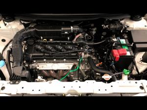 Toyota Starlet 1.5 XS auto - Image 33