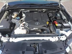 Toyota Hilux 2.8GD-6 48V double cab Raider - Image 19