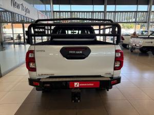 Toyota Hilux 2.8 GD-6 RB Legend 4X4 automaticE/CAB - Image 5
