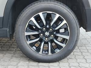 Suzuki Vitara Brezza 1.5 GLX - Image 11