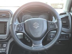 Suzuki Vitara Brezza 1.5 GLX - Image 8