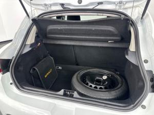 Renault Clio IV 1.2T Expression EDC 5-Door - Image 19