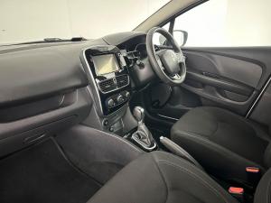 Renault Clio IV 1.2T Expression EDC 5-Door - Image 20