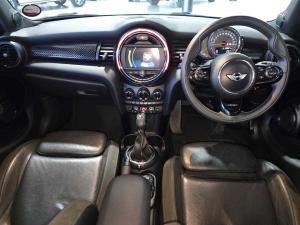 MINI Cooper S 5-Door automatic - Image 11