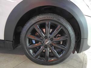 MINI Cooper S 5-Door automatic - Image 15
