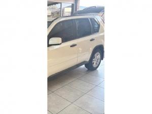 Nissan X-Trail 2.0 XE - Image 10