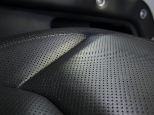 Land Rover Defender 110 D300 X-Dynamic HSE - Image 26
