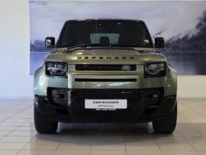 Land Rover Defender 110 D300 X-Dynamic HSE - Image 2