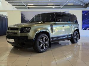 Land Rover Defender 110 D300 X-Dynamic HSE - Image 3