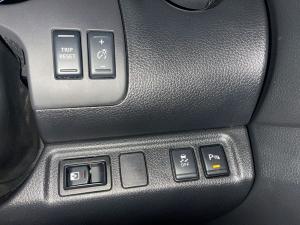 Nissan Navara 2.5DDTi double cab Pro-4X 4x4 - Image 20