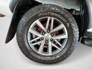 Toyota Hilux 2.8GD-6 double cab 4x4 Raider auto - Image 9