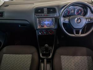 Volkswagen Polo Vivo hatch 1.4 Life - Image 9