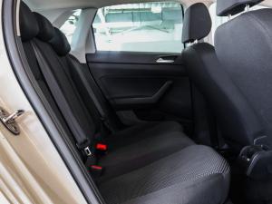 Volkswagen Polo hatch 1.0TSI - Image 16