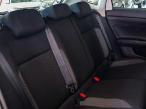 Volkswagen Polo hatch 1.0TSI Life manual - Image 15