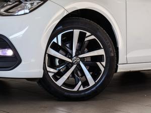 Volkswagen Polo hatch 1.0TSI Life manual - Image 4