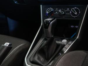 Volkswagen Polo hatch 1.0TSI Life auto - Image 11