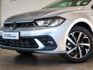 Volkswagen Polo hatch 1.0TSI Life auto - Image 4
