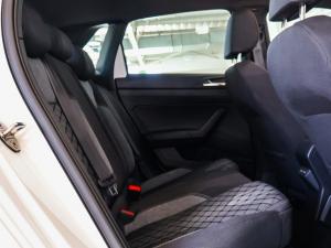 Volkswagen Polo hatch 1.0TSI R-Line - Image 16