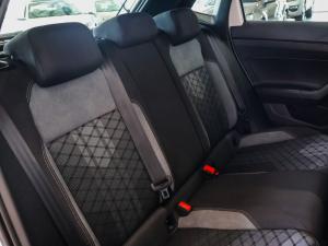 Volkswagen Polo hatch 1.0TSI R-Line - Image 17