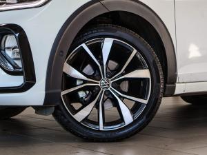 Volkswagen Taigo 1.0TSI R-Line - Image 5