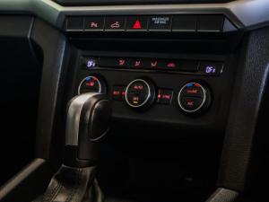 Volkswagen Amarok 2.0BiTDI double cab Highline 4Motion auto - Image 10
