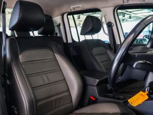 Volkswagen Amarok 2.0BiTDI double cab Highline 4Motion auto - Image 13