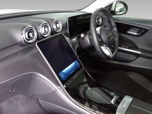 Mercedes-Benz C-Class C220d Avantgarde - Image 6