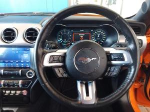 Ford Mustang 5.0 GT fastback - Image 10