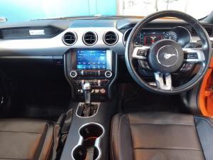 Ford Mustang 5.0 GT fastback - Image 9