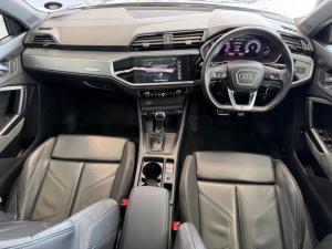 Audi Q3 40TFSI quattro Advanced - Image 10