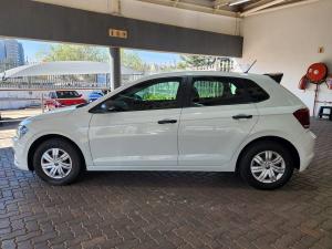 Volkswagen Polo hatch 1.0TSI Trendline - Image 4