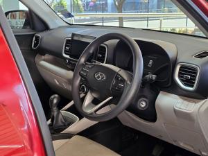 Hyundai Venue 1.2 Premium - Image 8