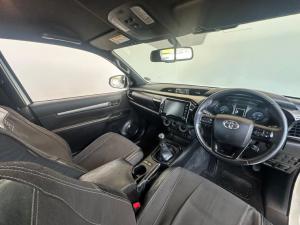 Toyota Hilux 2.8GD-6 Xtra cab Legend manual - Image 11