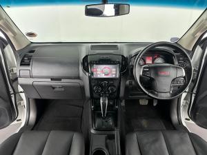 Isuzu D-MAX 250 HO X-RIDER automatic D/C - Image 18