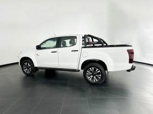 Isuzu D-MAX 250 HO X-RIDER automatic D/C - Image 2
