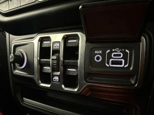 Jeep Wrangler 3.6 Sport automatic 4DR - Image 7