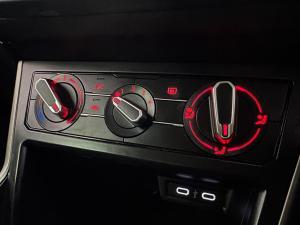 Volkswagen Polo 1.0 TSI Comfortline - Image 11