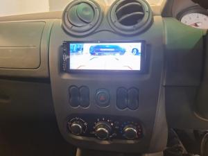 Nissan NP200 1.6i safety pack (aircon) - Image 10