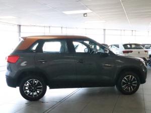 Suzuki Vitara Brezza 1.5 GLX - Image 6