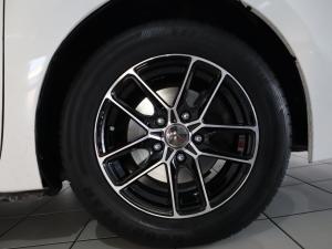 Toyota Corolla Quest 1.8 Plus manual - Image 23