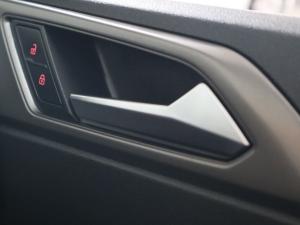 Volkswagen Polo hatch 1.0TSI Trendline - Image 21