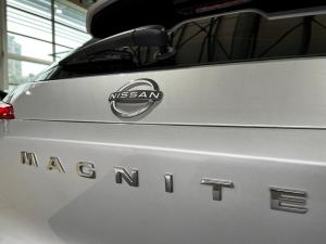 Nissan Magnite 1.0 Turbo Acenta Plus manual - Image 17