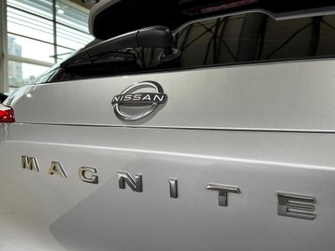 Image Nissan Magnite 1.0 Turbo Acenta Plus manual