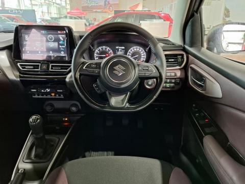 Image Suzuki Fronx 1.5 GLX manual