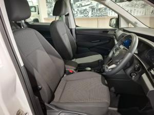 Volkswagen Caddy 2.0TDI - Image 11