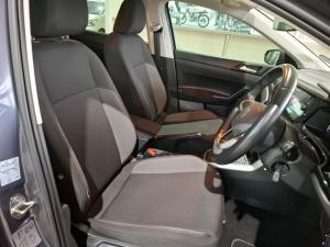 Volkswagen Polo hatch 1.0TSI Life manual - Image 11