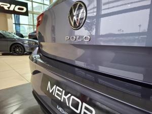Volkswagen Polo hatch 1.0TSI Life manual - Image 19