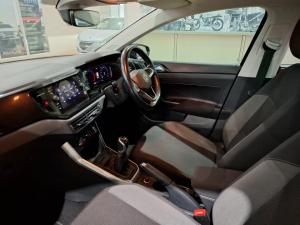 Volkswagen Polo hatch 1.0TSI Life manual - Image 3