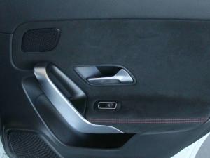 Mercedes-Benz A-Class A200 hatch Progressive - Image 19